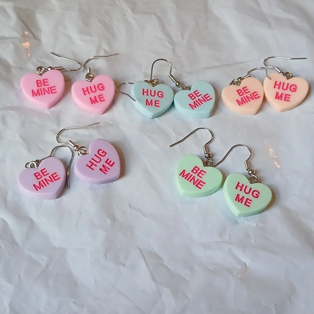 Valentine'S Day Resin Heart Earrings - Picture 6 of 6